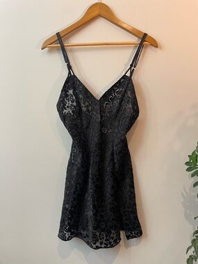 SILK & SATIN Floral Lace Slip